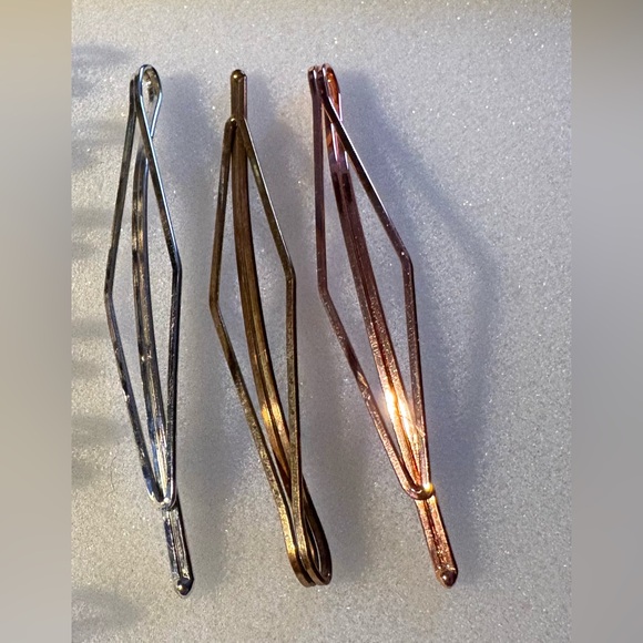 Bobby Pin Combo❣️ - Picture 4 of 4